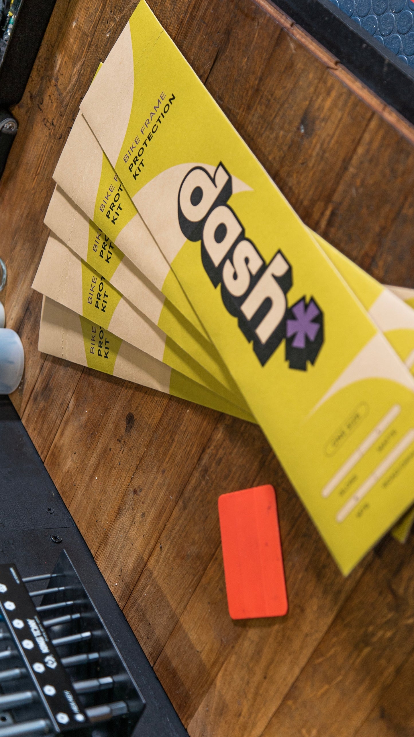 Universal bike frame protection clear glossy